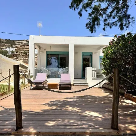 Azure Lotus Seaside Villa Kardianí